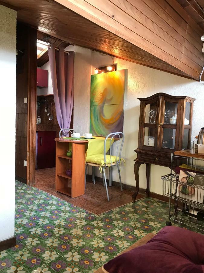 Appartement La Soffitta Bohemien à Vérone Extérieur photo